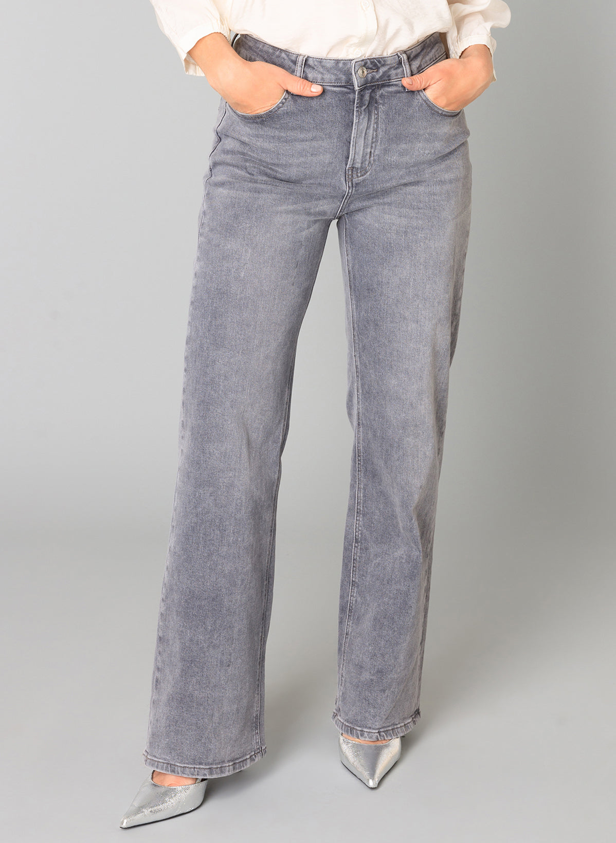 Rabea Essential | Grauer Denim