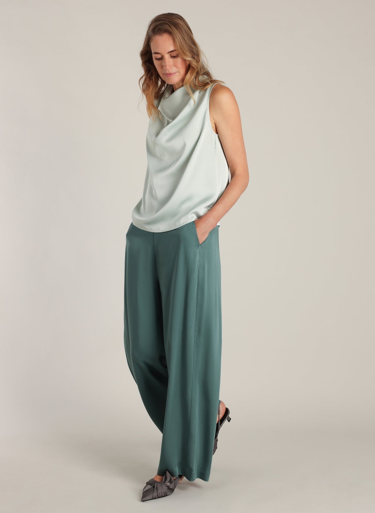 Desiree | Mint Grey