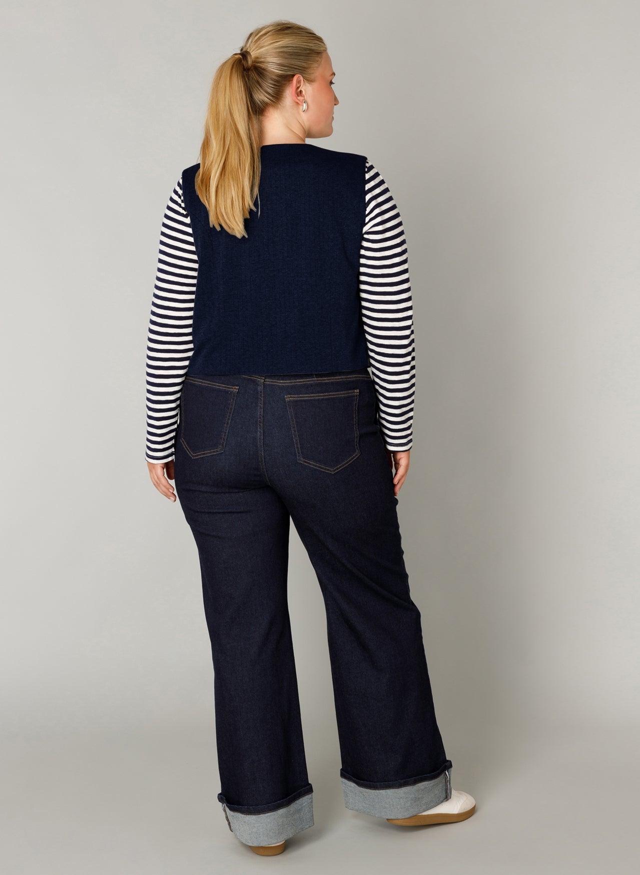 Fabienne | Dunkelblau