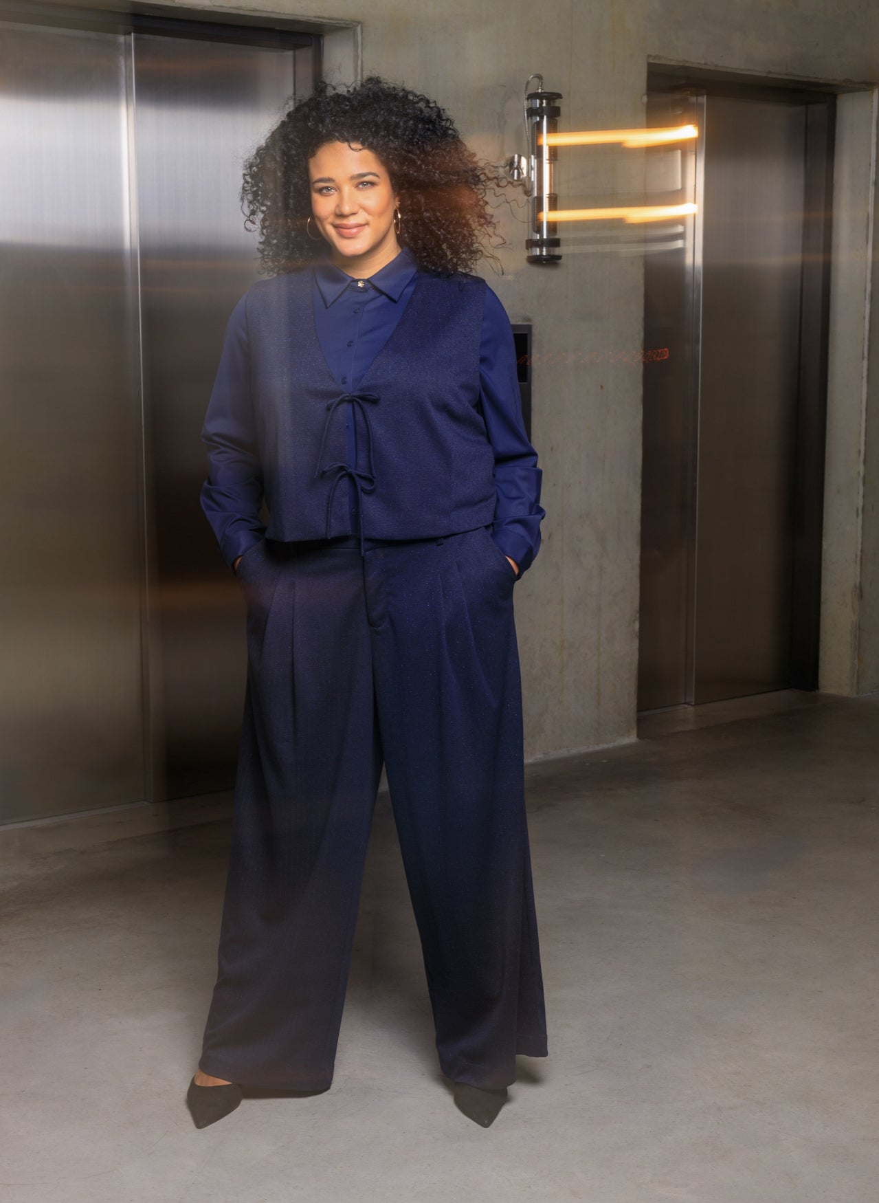 Fabiola | Dunkelblau