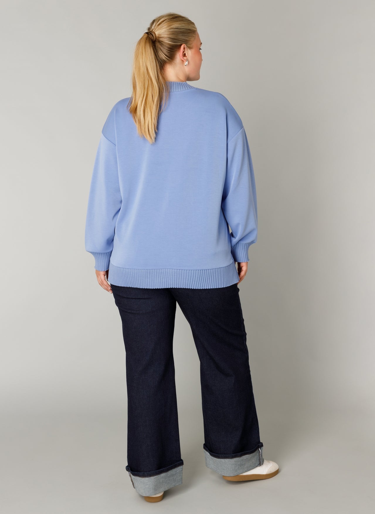 Romeysa Essential | Französisches Blau