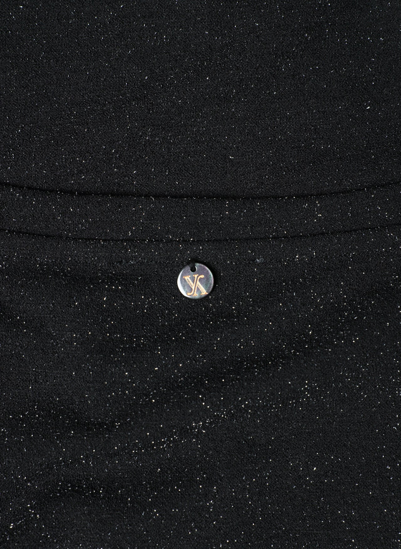 Venora Essential | Black