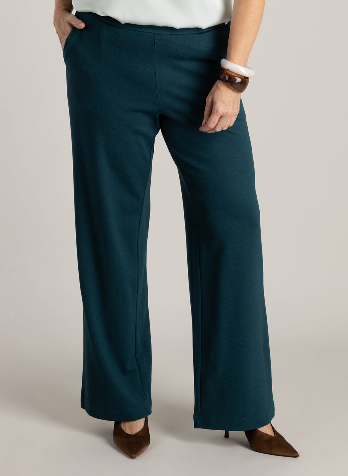 Nadeche Essential | Teal Green