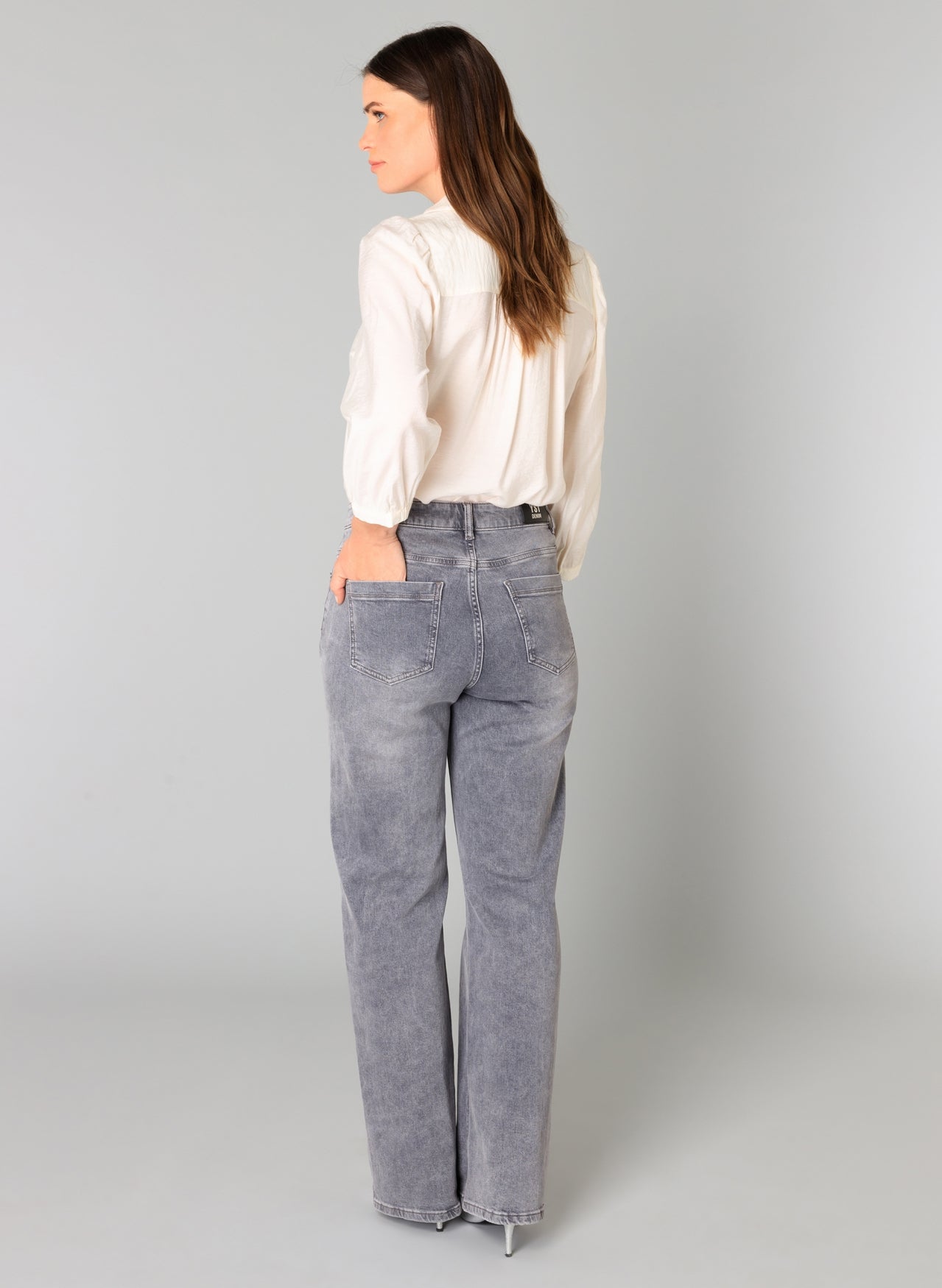 Rabea Essential | Grauer Denim