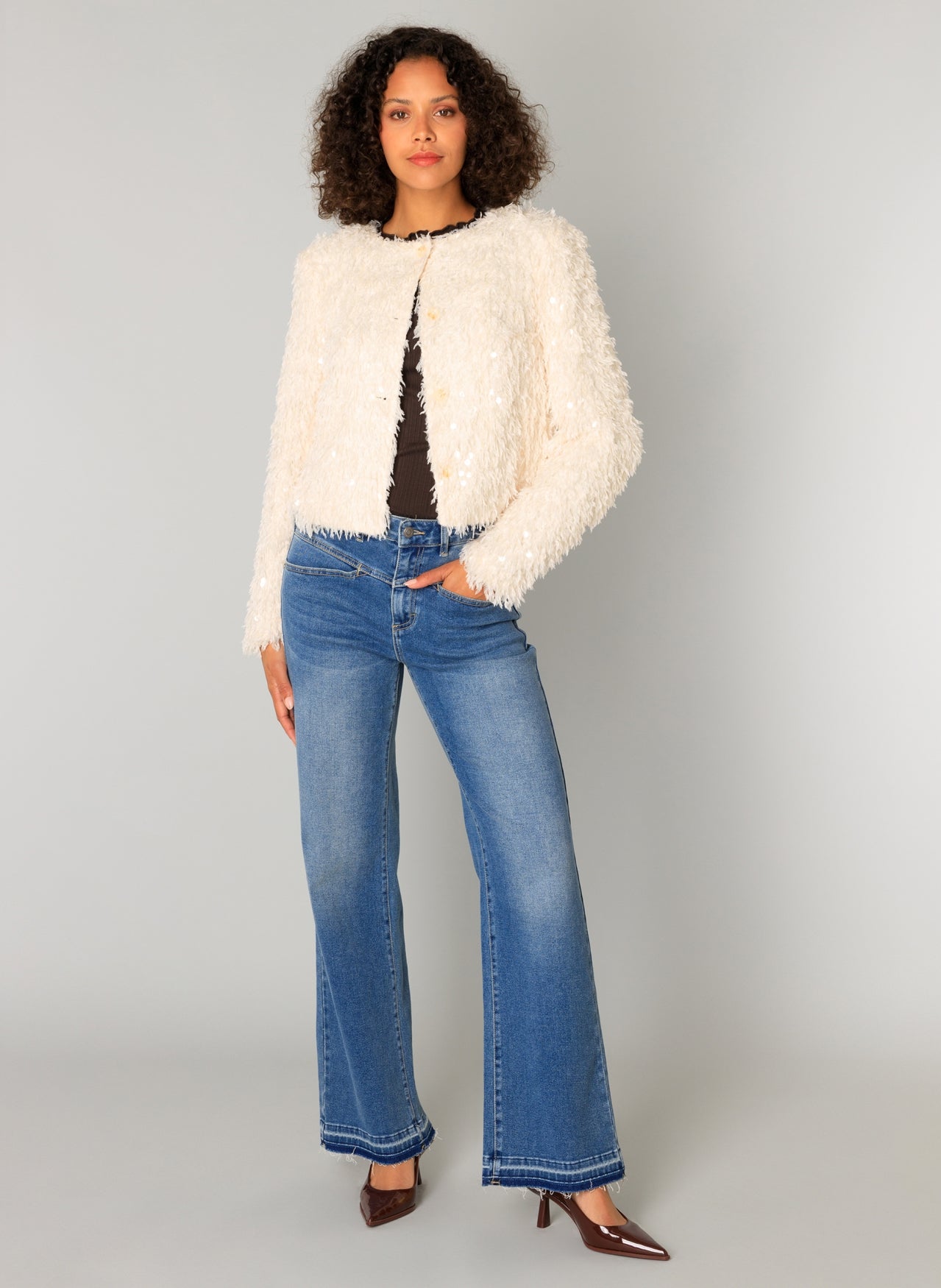 Clemence | Sandy White