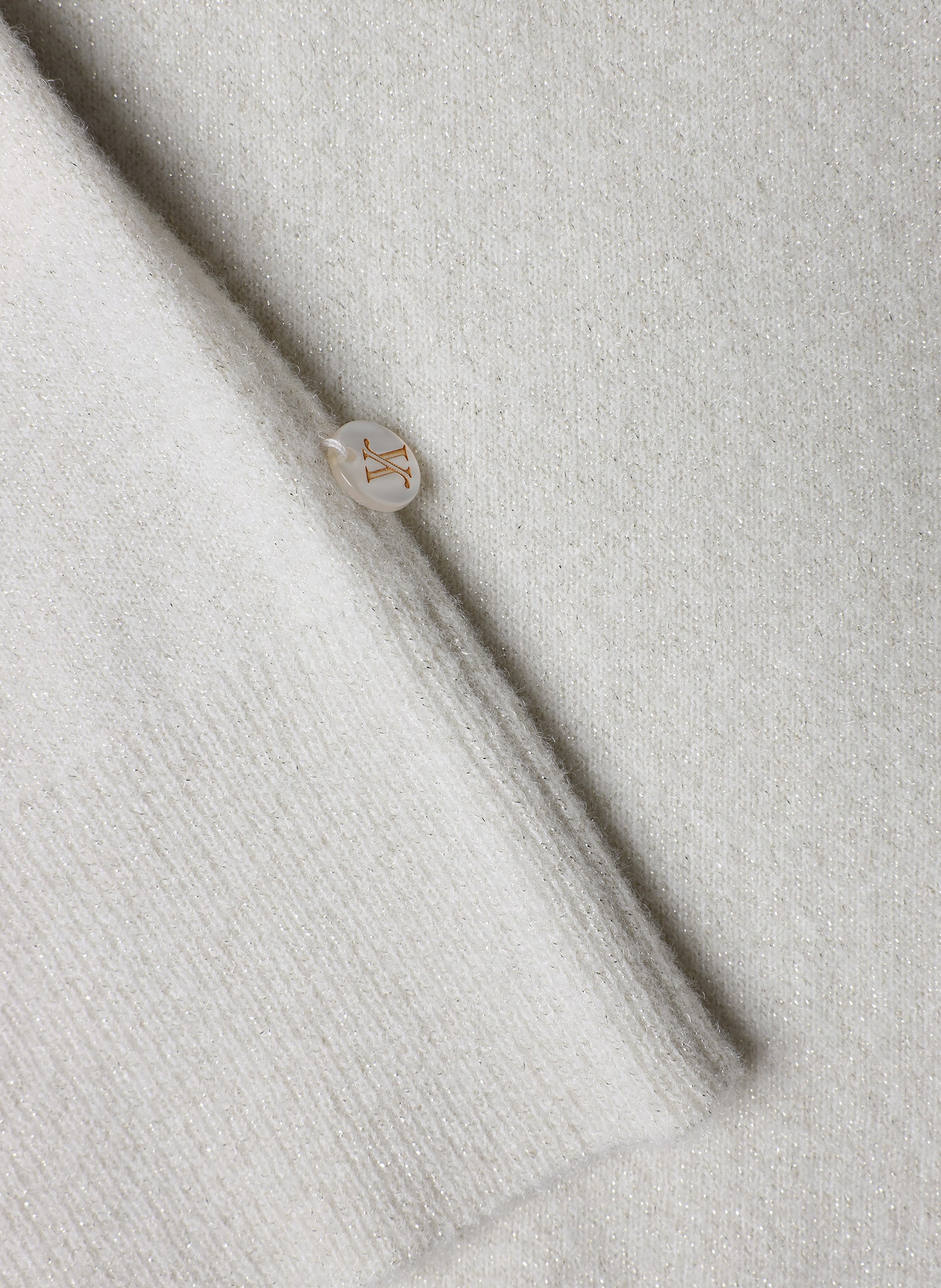 Perpetua Essential | Winter White