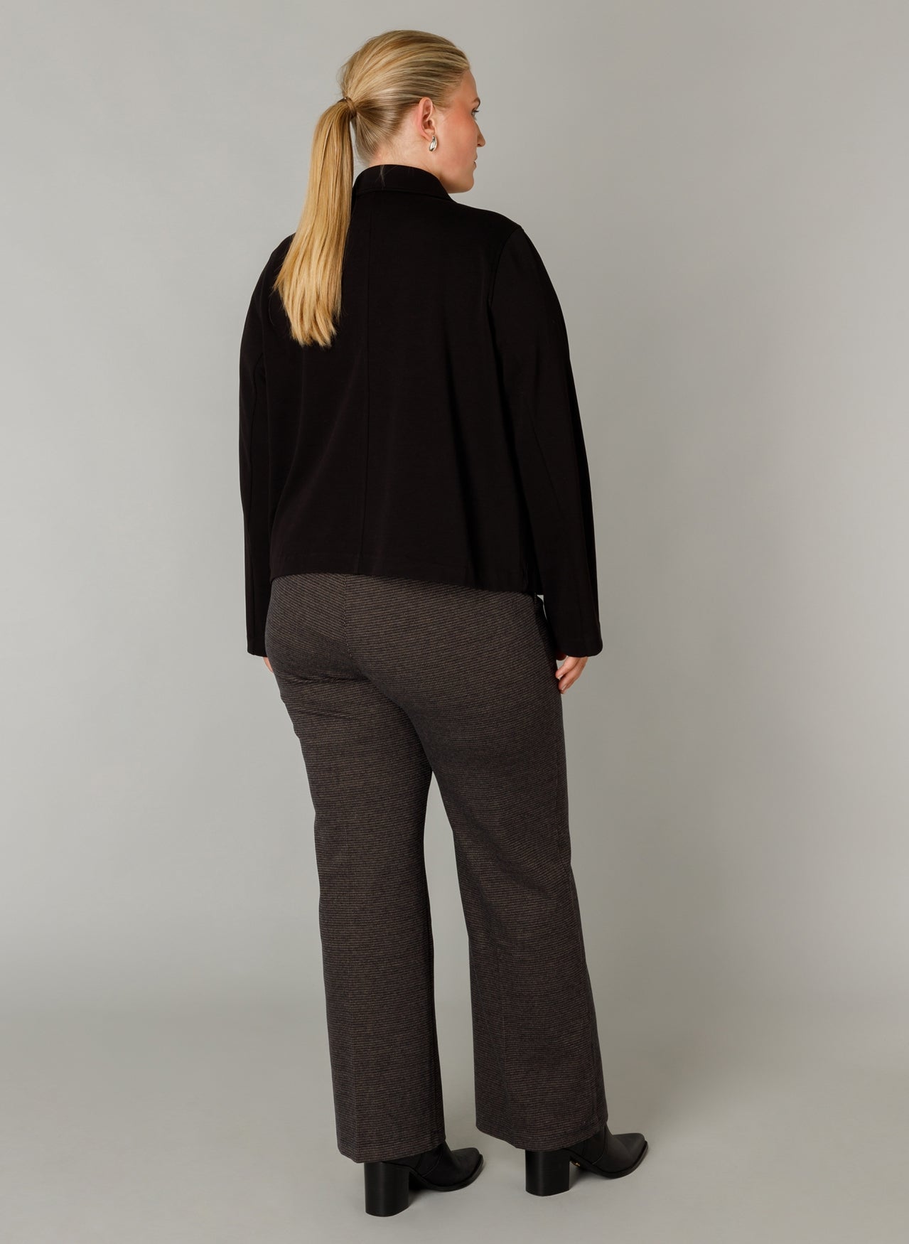 Vince Essential | Schwarz