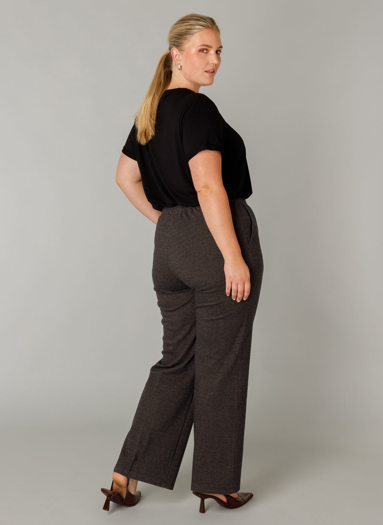Romana Essential | Dunkelblau/Melange