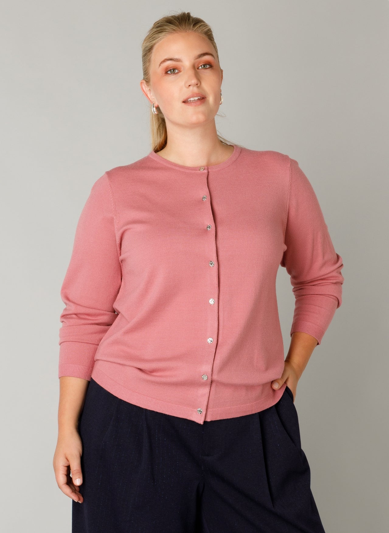 Francine | Dunkle Rose