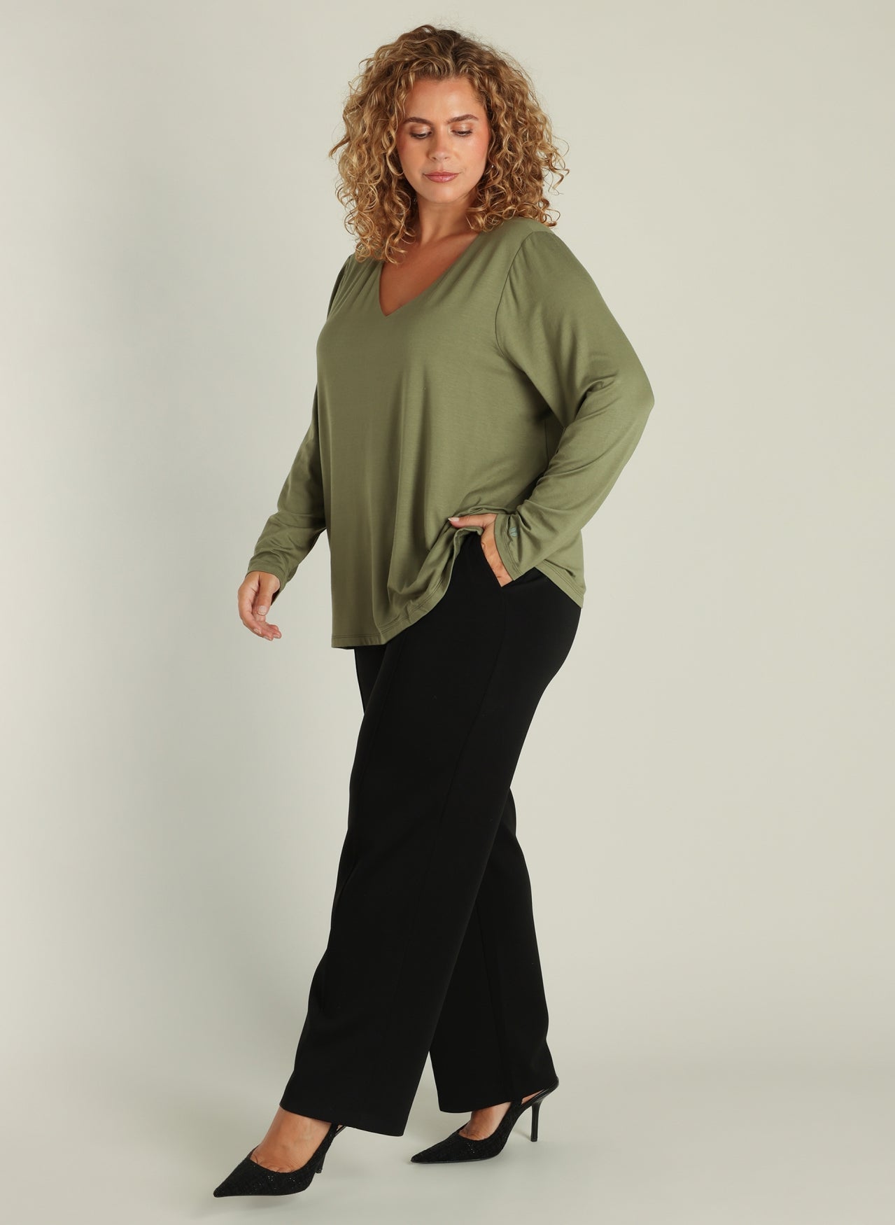 Guinevra | Grey Olive